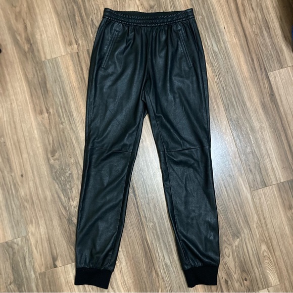 BcbgMaxAzria faux leather joggers size XS - Picture 2 of 8